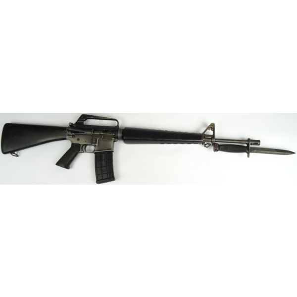 Karabin M16A1 kal. 5,56x45/.223Rem COLT SEMI